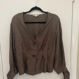 Brown long-sleeved blouse